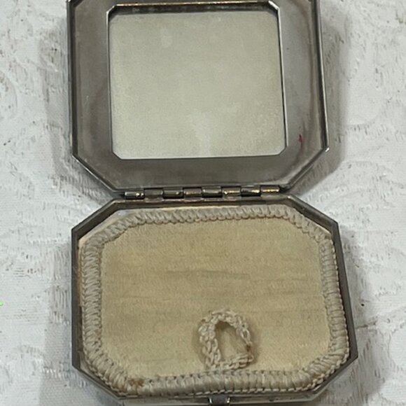 VTG Armand Company Art Deco Hinged Pressed Powder Compact Puff Mirror 1.8" - Picture 7 of 12